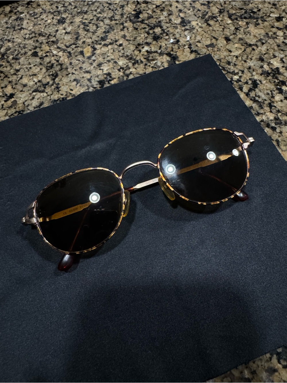 VINTAGE Guess Eyewear, 1992-1997